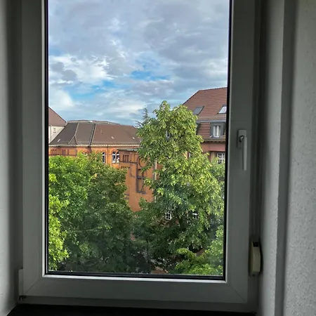 Above The Rooftops Of Lu-sued - Near Mannheim! Apartamento